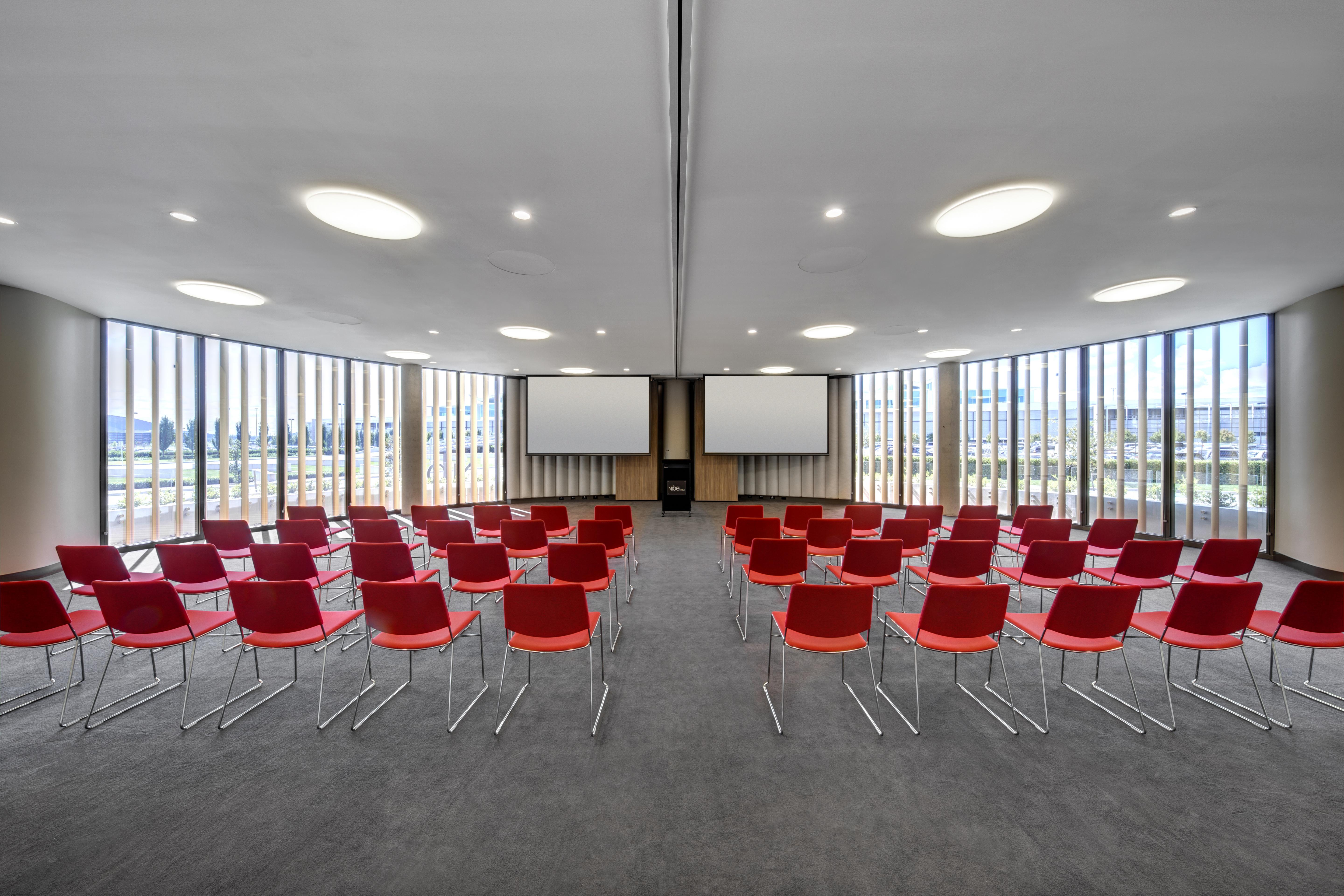 Vibe Hotel Canberra Buitenkant foto