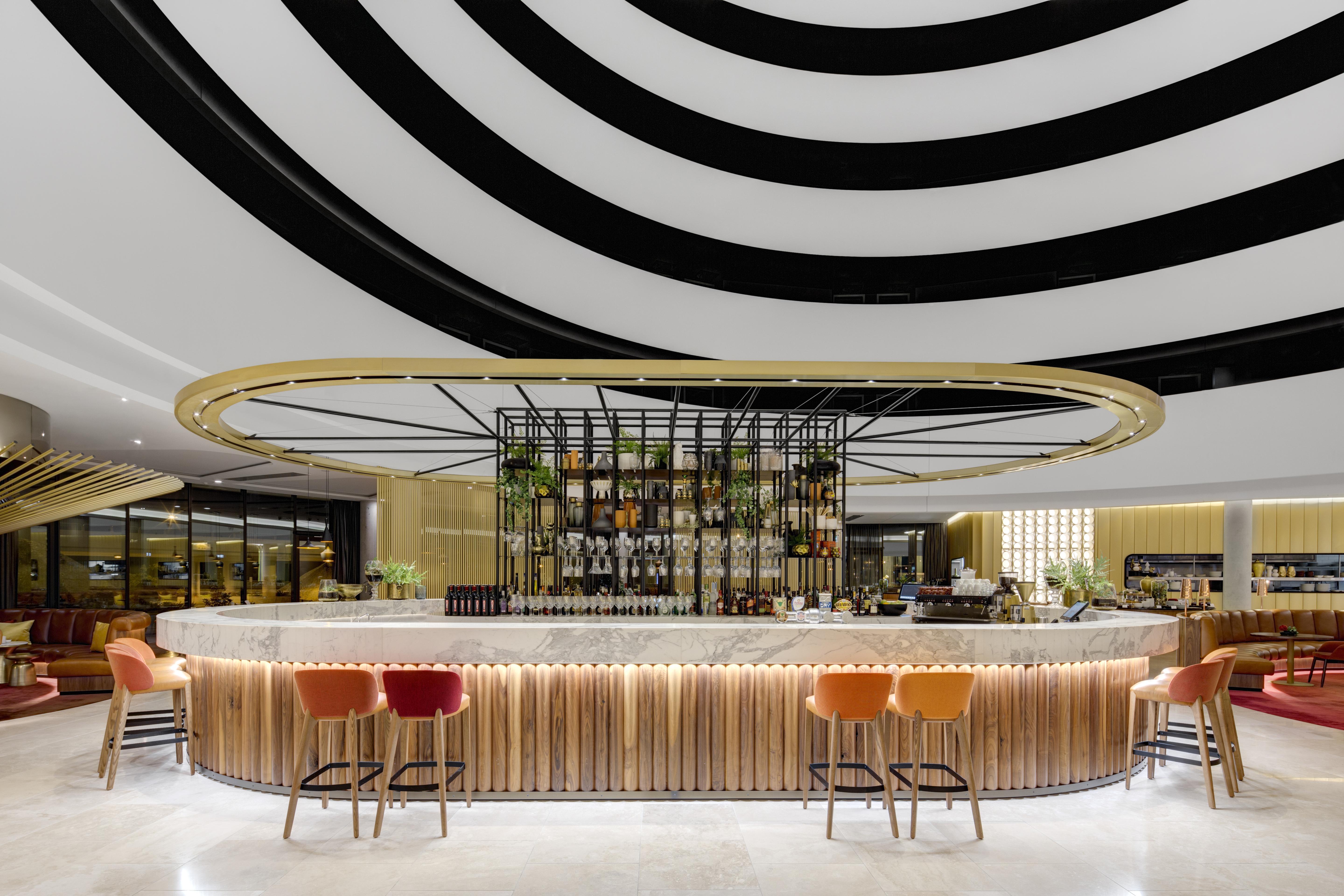 Vibe Hotel Canberra Buitenkant foto